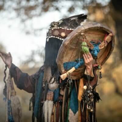 Chamane en Mongolie